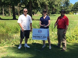Le deuxième tournoi de golf annuel du district 250 au profit de Guide Gogs est un énorme succès!