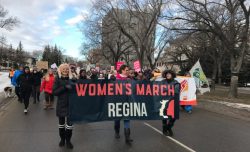 À l’échelle du pays, des Canadiennes se joignent aux marches mondiales des femmes