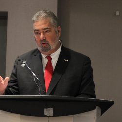 Martinez pledges IAM support to Canada – opposes trade tariffs