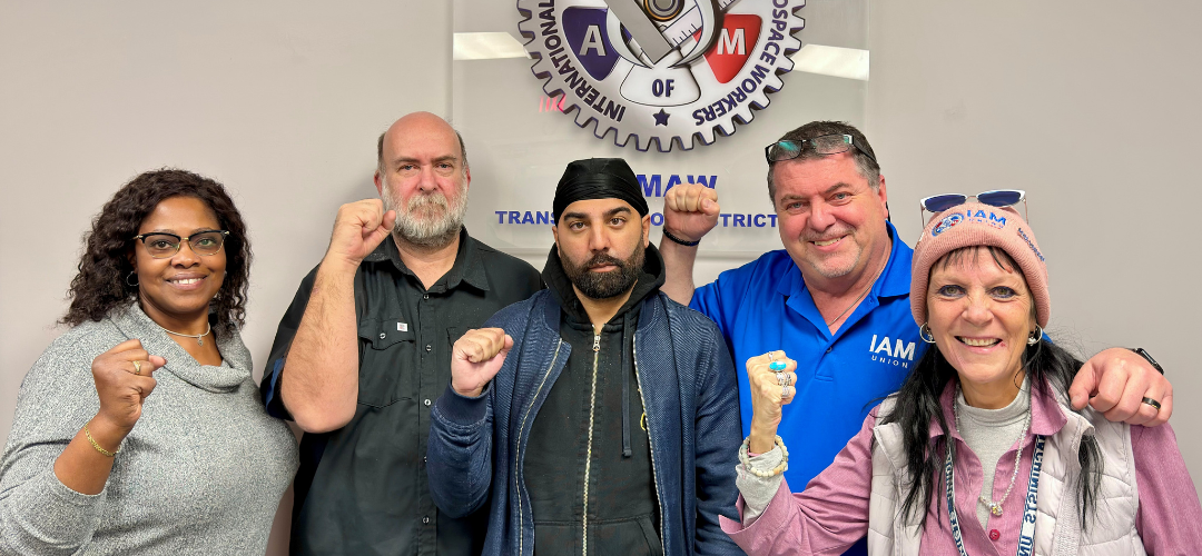 Le syndicat de l'IAM entame les négociations avec Menzies Aviation à l’aéroport Toronto Pearson